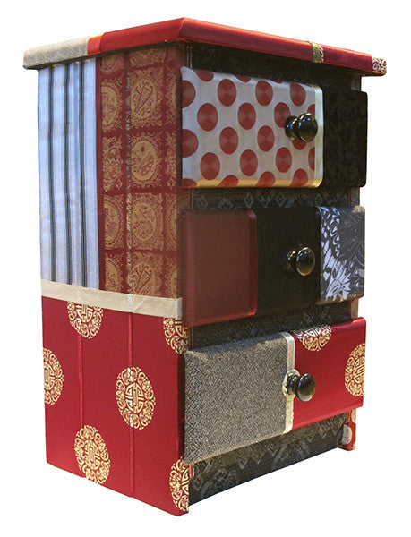 Carya Bedside Table / Chest of Drawers